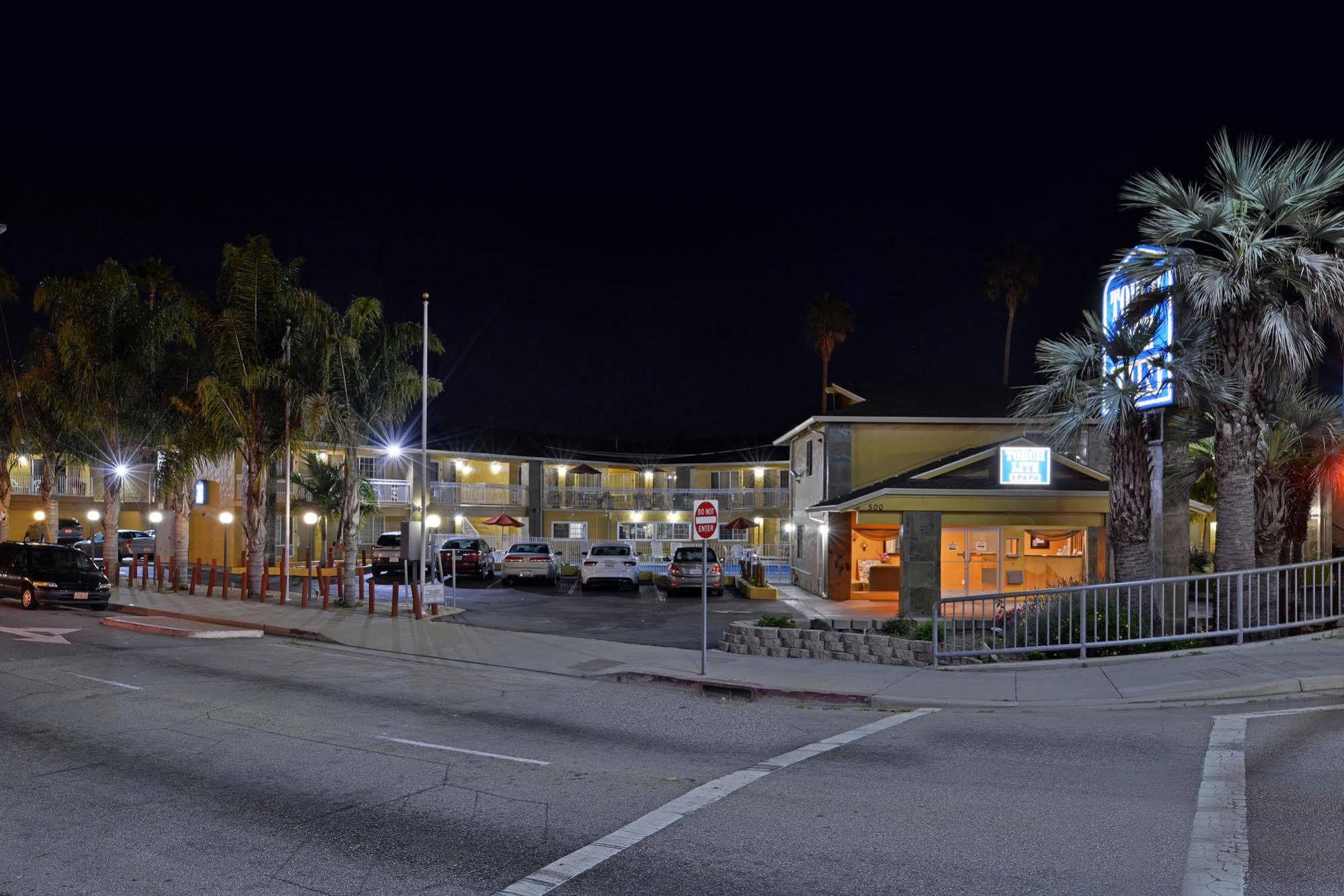Torch Lite Inn At The Beach Boardwalk ซานตาครูซ ภายนอก รูปภาพ